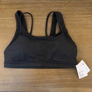 Lululemon Love to Layer Bra - size 6